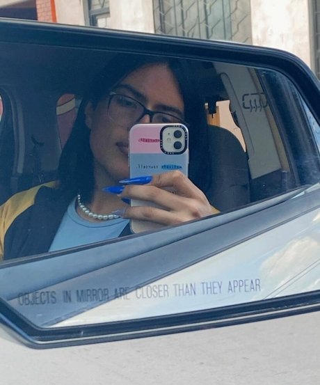 Lilith Moreno perfekte nacktheit bilder