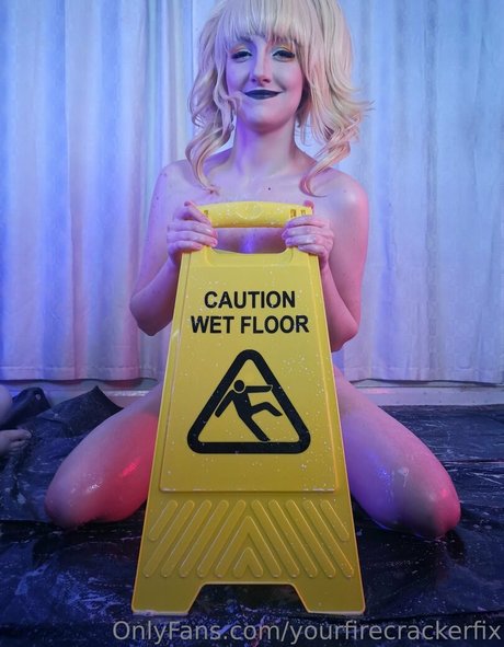 yourfirecrackerfix sex bild