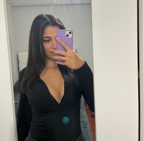 Mehtap Ziyagil Asmr erotische top bilder