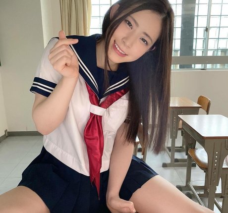 Ena Satsuki kostenlose erwachsene fotos