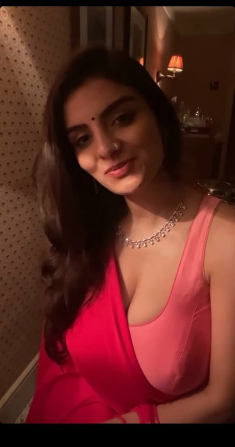 Anveshi Jain schauspielerin kostenlose galerien