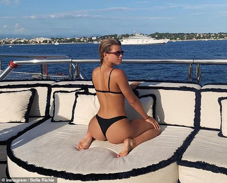 Sofia Richie erwachsene erotische bilder