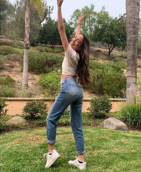 Merrell Twins porno exklusive galerien