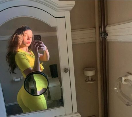 Goodlilfreak erwachsene nackte bilder