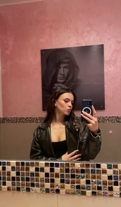 luna gracee hübsche nackte fotos