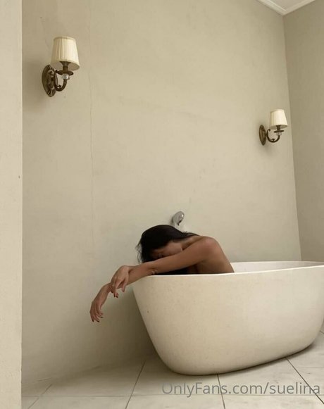 lina xena model nackte bilder