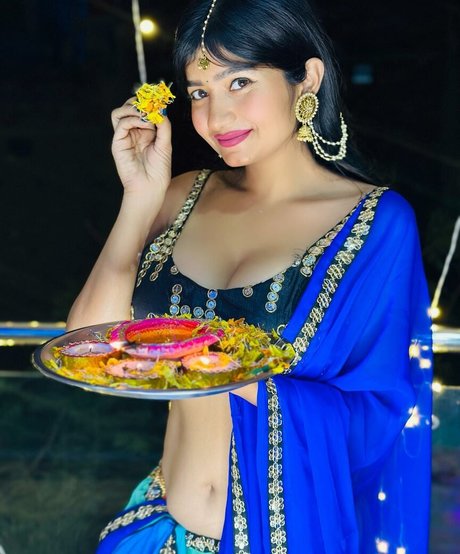 Neha Singh pornostar sexy galerie
