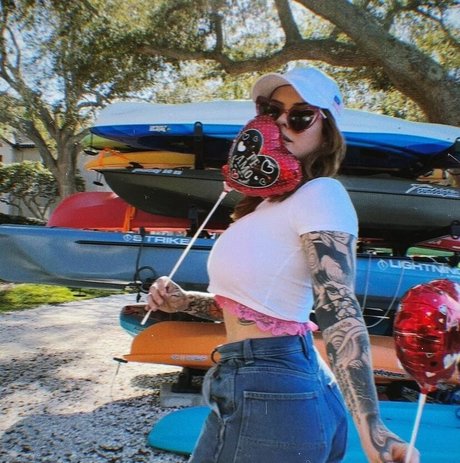 kelse ycap pornostar akt bild