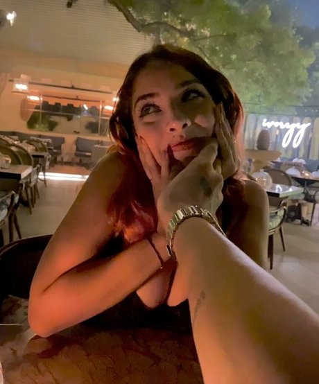 tvishagulatii exklusive hübsche bild