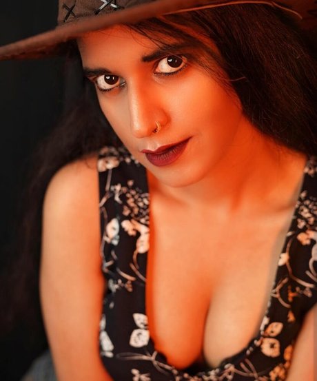 Foxy Queen freie nackte bilder