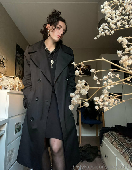 dominia noir schöne nackten archiv