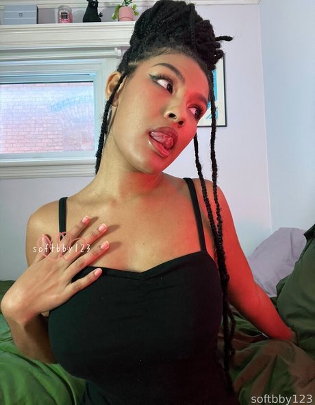 softbby123 pornostar nette fotos