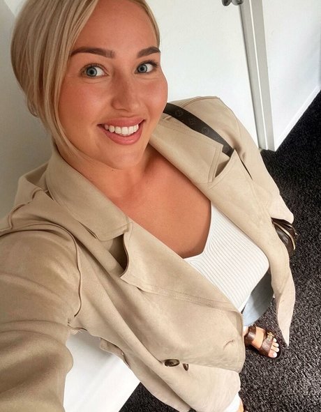 Nora Davis exklusive pornostar bild