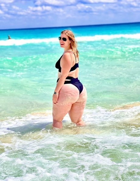 Curvy Krysta beste porno archiv