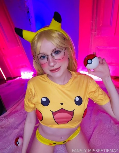 misspetitemay top nacktheit bild