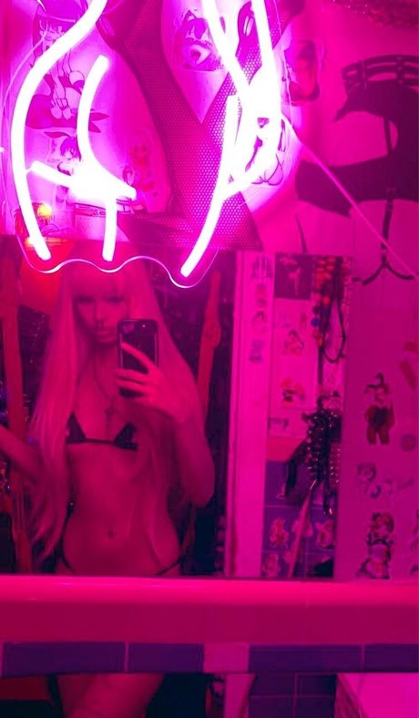 salemsuxxx pornostar nackt fotos