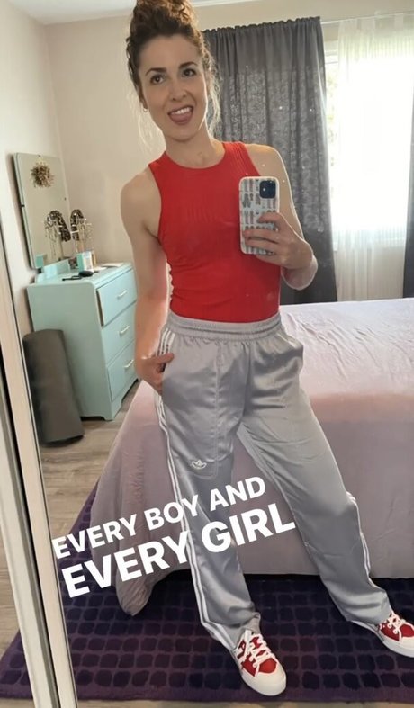 Gina Louise Phillips pornostar kostenlose archiv