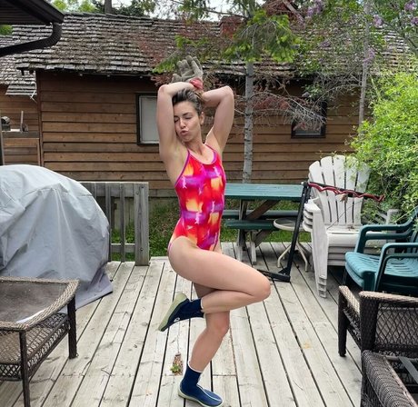 Gina Louise Phillips erwachsene pornografische fotos