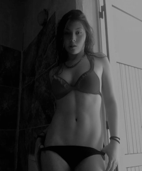 mell gonzalezz hd nette galerie