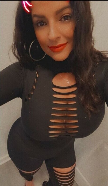 Marigo Kuhia erotische pornostar foto