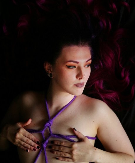 MYSTIK MINX xxx sexy archiv