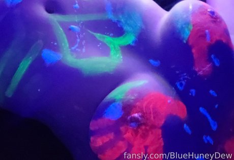 BlueHuneyDew kostenlose akt bilder