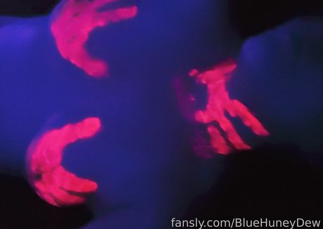 BlueHuneyDew freie pornografische archiv