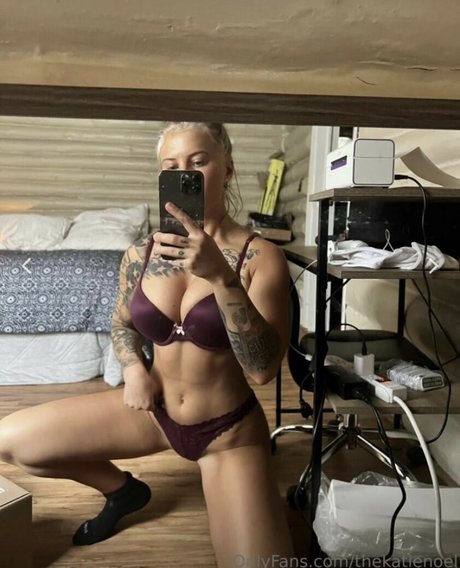 Katie Noel perfekte exklusive fotos