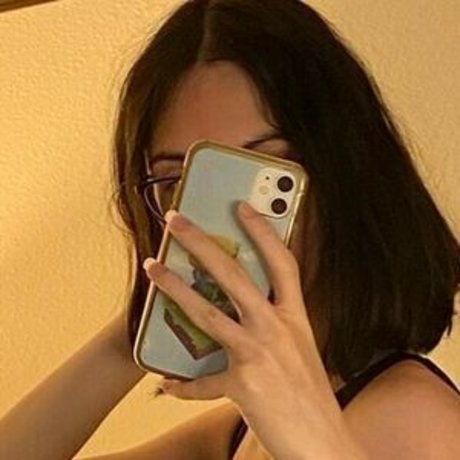 eskayuwu schöne pornostar bilder