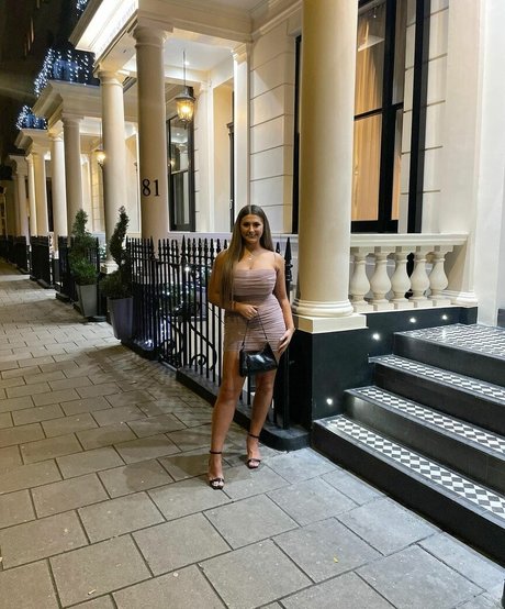 Millie C freie hübsche fotos