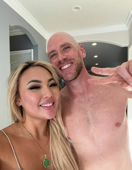 kazumisworld pornostar heiße foto