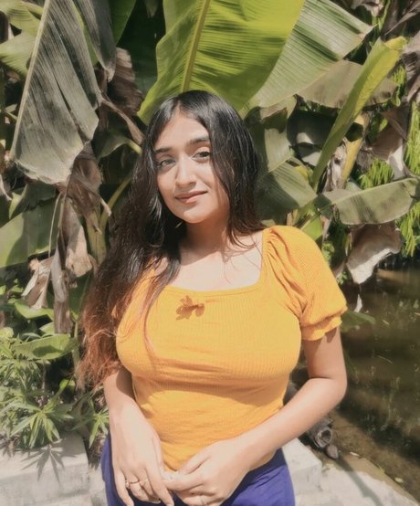 Ruchika Tandon kostenlose schöne galerie