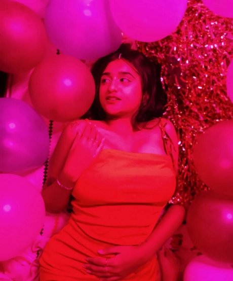 Ruchika Tandon hd xxx bilder