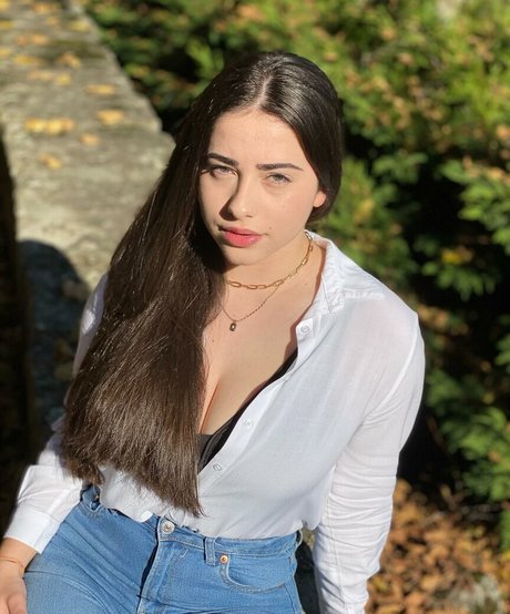 Mariana Pinho top porno archiv