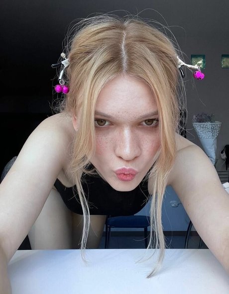 roxannken nackten bilder