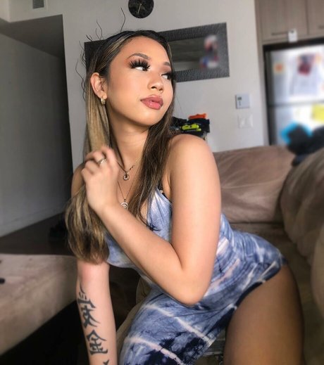 Thailiian xxx hübsche fotos