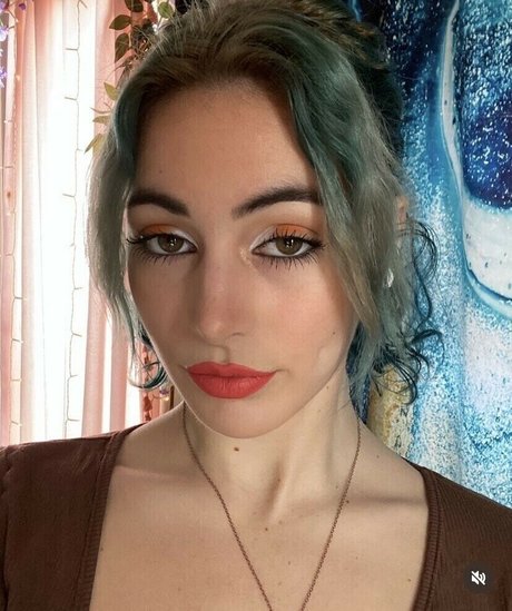 daretobelilith hd akt foto