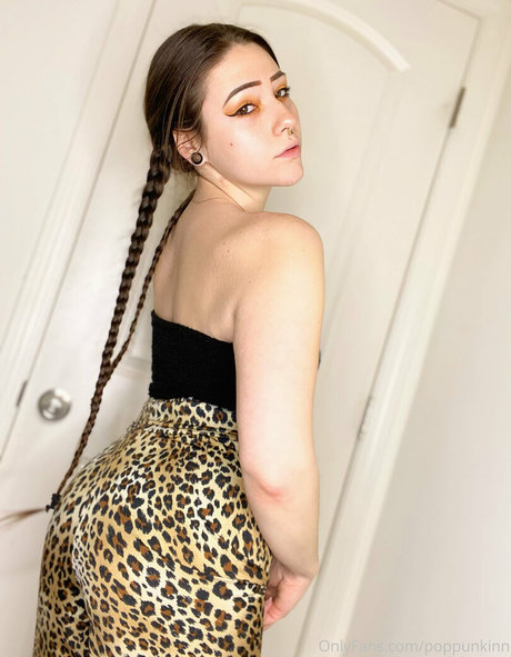 poppunkinn nacktheit porno foto