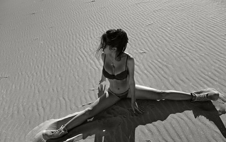 miranowhere schauspielerin kunst galerie