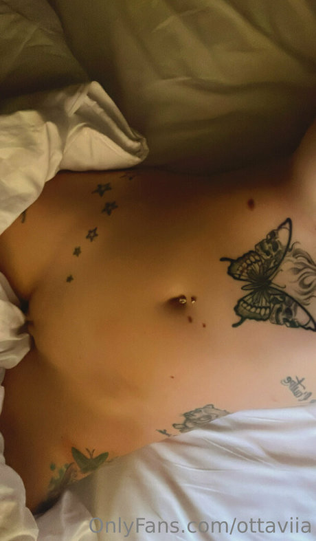 ottaviia nacktheit top bild