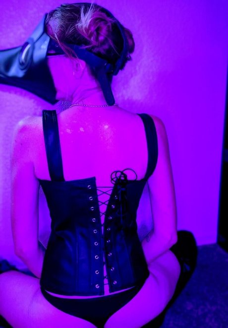 thatonevice exklusive freie galerie