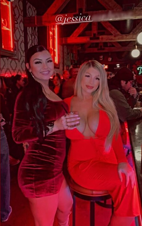 Jessica H kostenlose nacktheit galerien