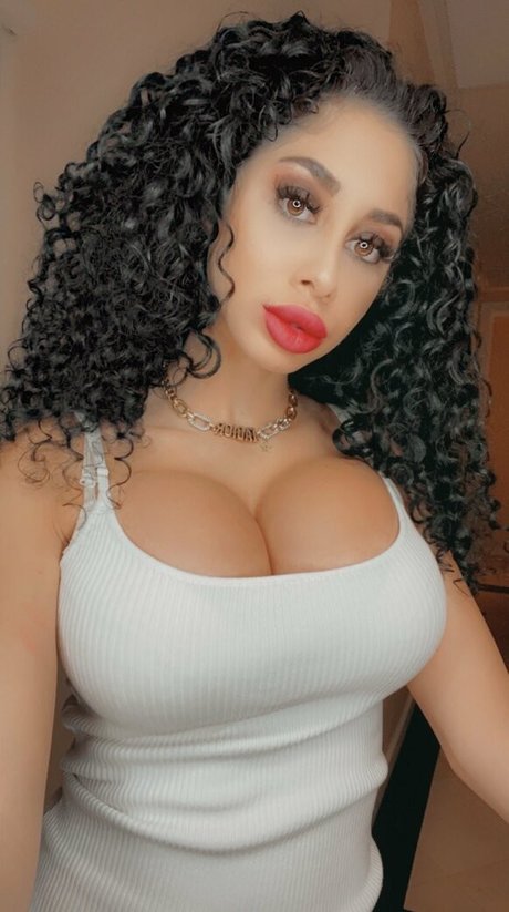 Brooklyn Benzz sexy erotische bilder