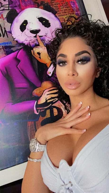 Brooklyn Benzz schöne pornostar fotos