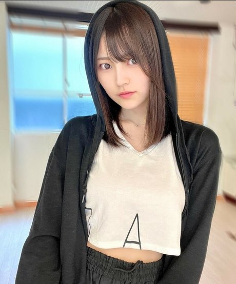 Hiiragi Usa nacktheit sexy galerie