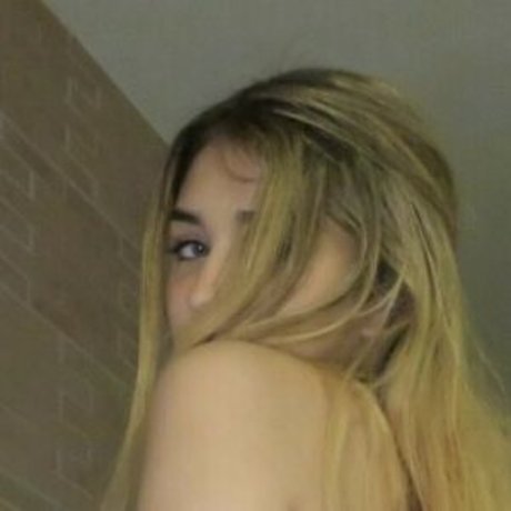 briiellas hd pornographische bild