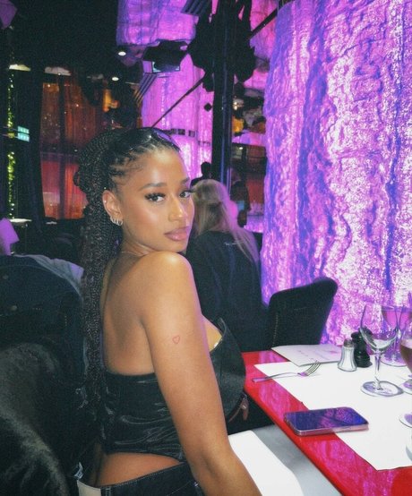 Capeverdian kunst nackte bilder