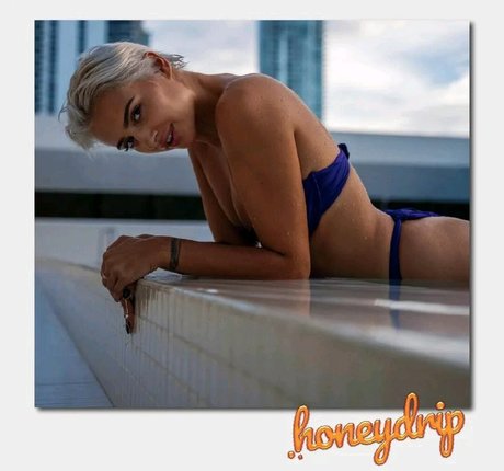 Allie Alina model xxx archiv