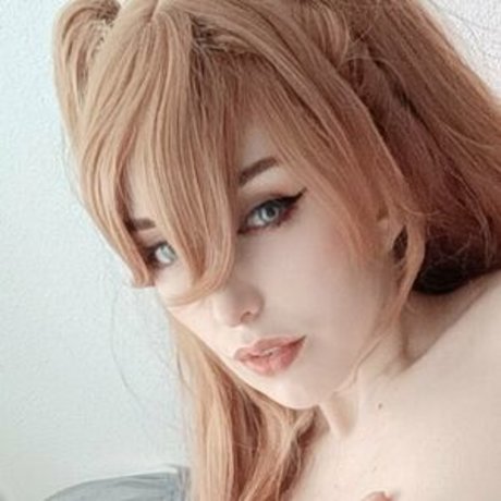 AraKamelia pornostar hd galerien