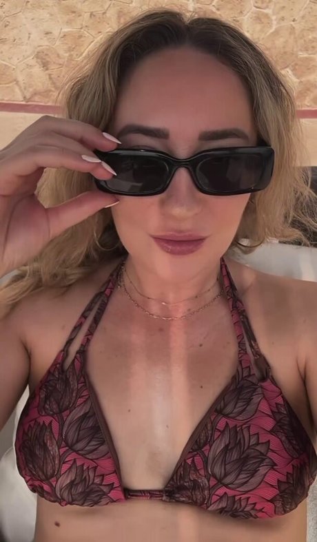 Robyn Adele Anderson freie nacktheit bild